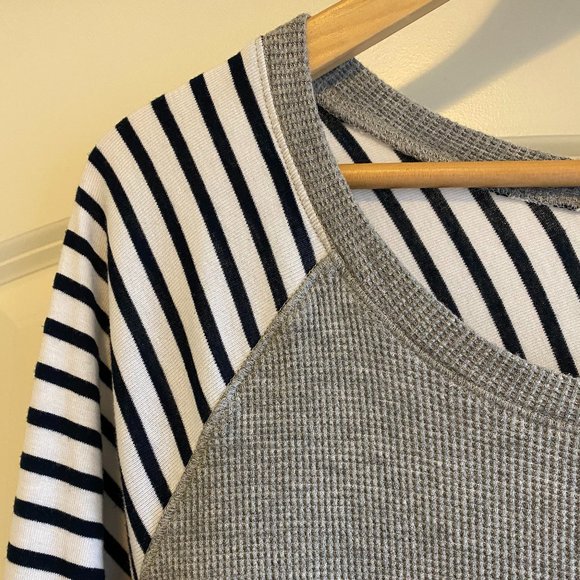 Splendid Striped Sleeve Thermal Baseball Shirt - Picture 4 of 8